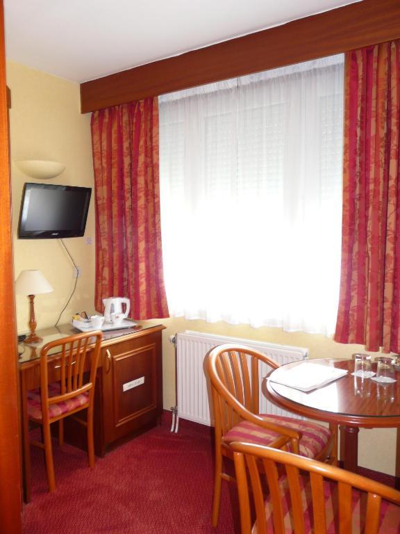 Logis Hotel Hamiot Boulogne-sur-Mer Værelse billede
