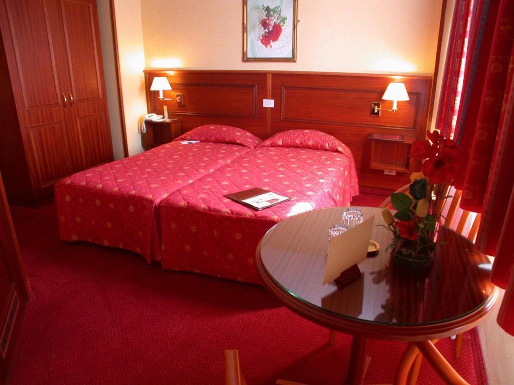 Logis Hotel Hamiot Boulogne-sur-Mer Eksteriør billede